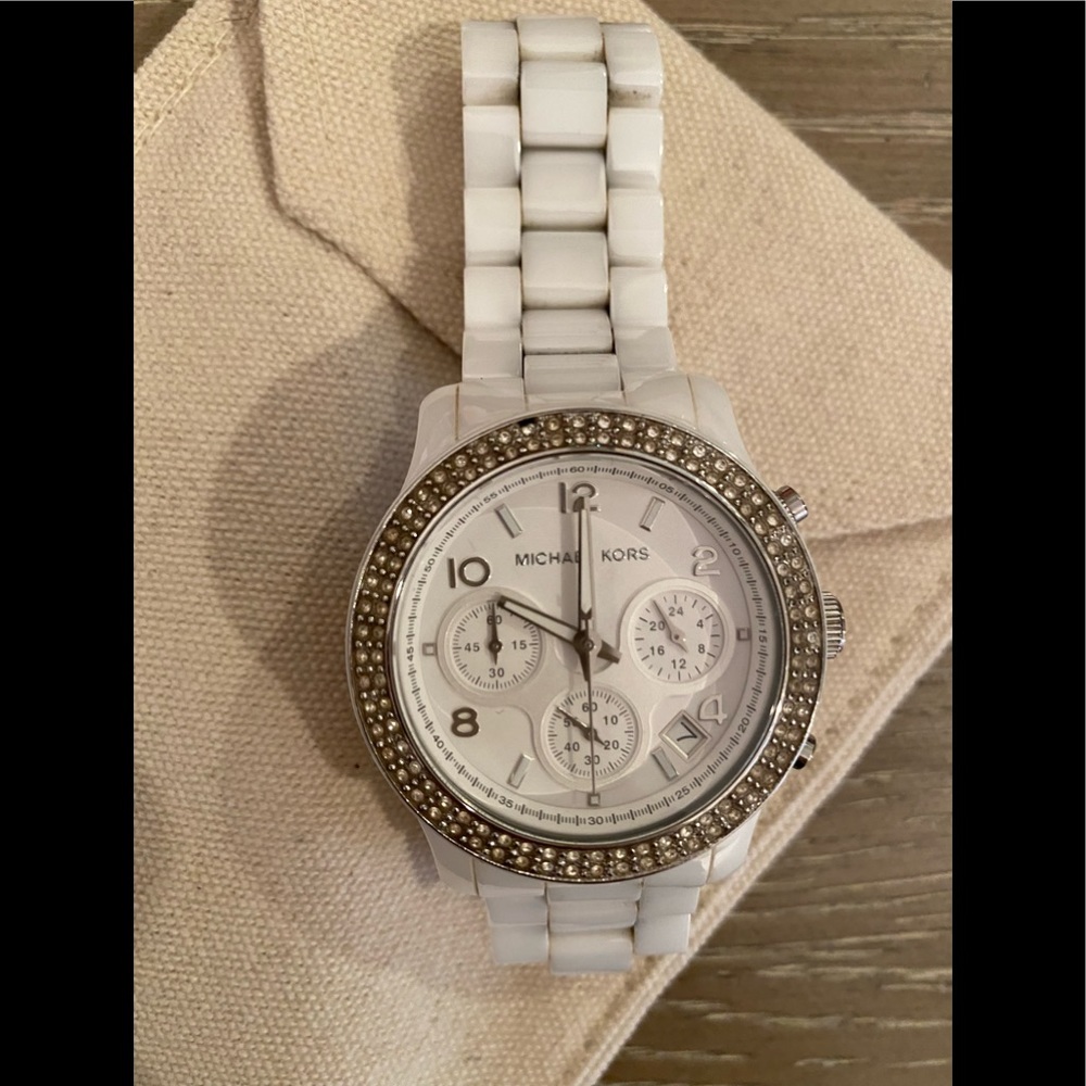 Micheal Kors White Ceramic Watch